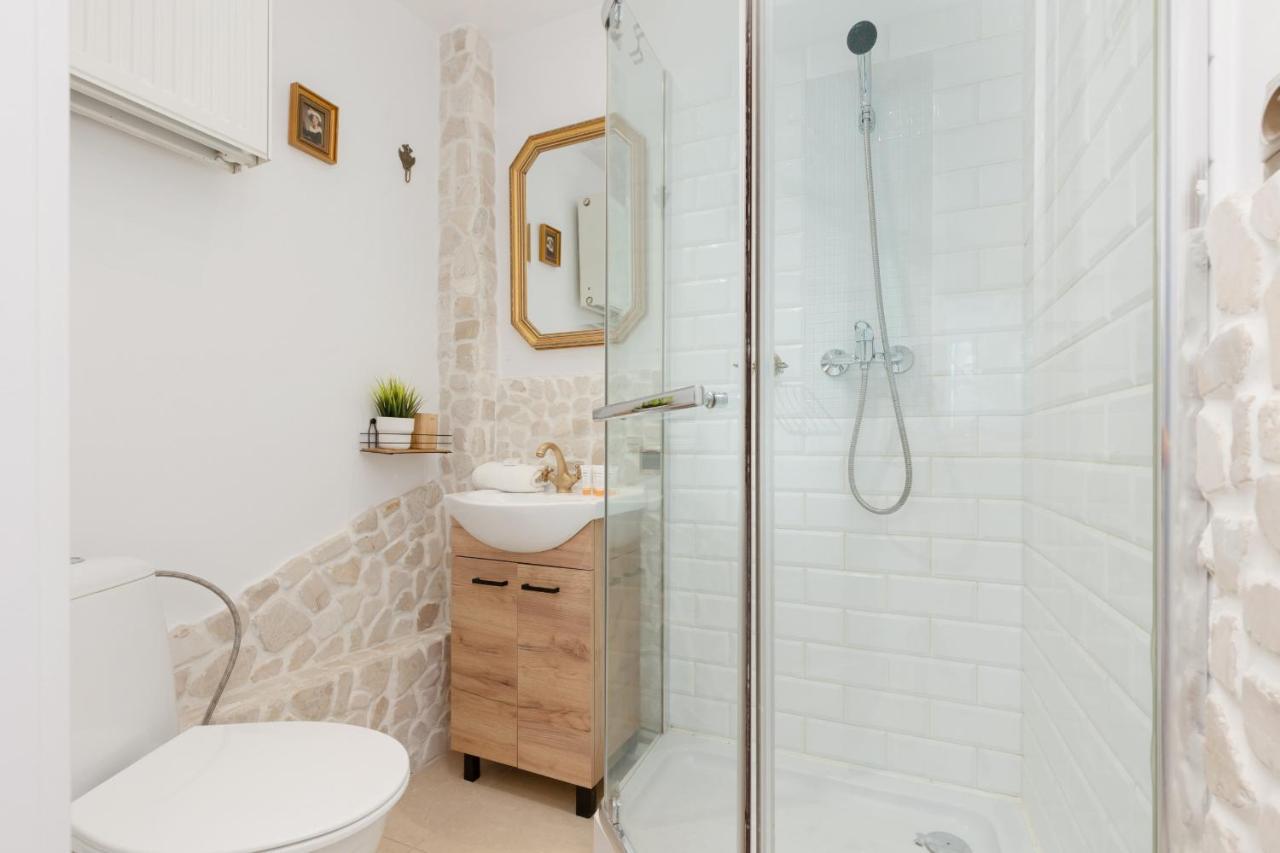 Bright Apartment Wola Near Metro Station By Noclegi Renters วอร์ซอ ภายนอก รูปภาพ